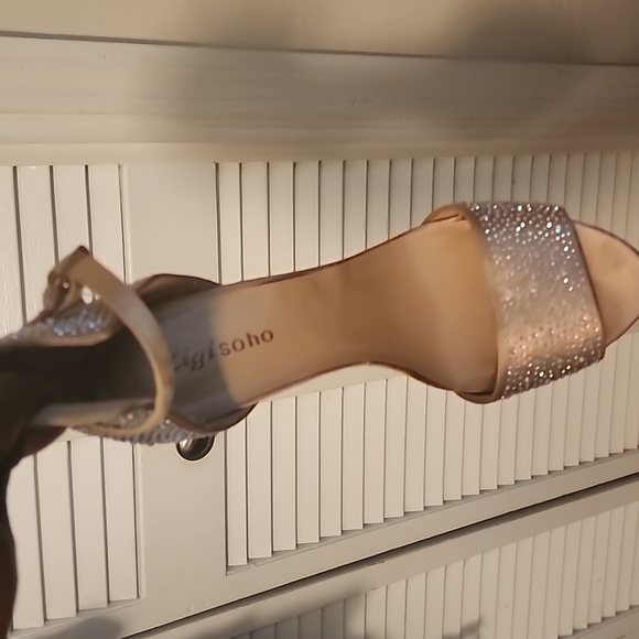 Gold sateen sparkling ankle wrap heels size 9 - Picture 2 of 4